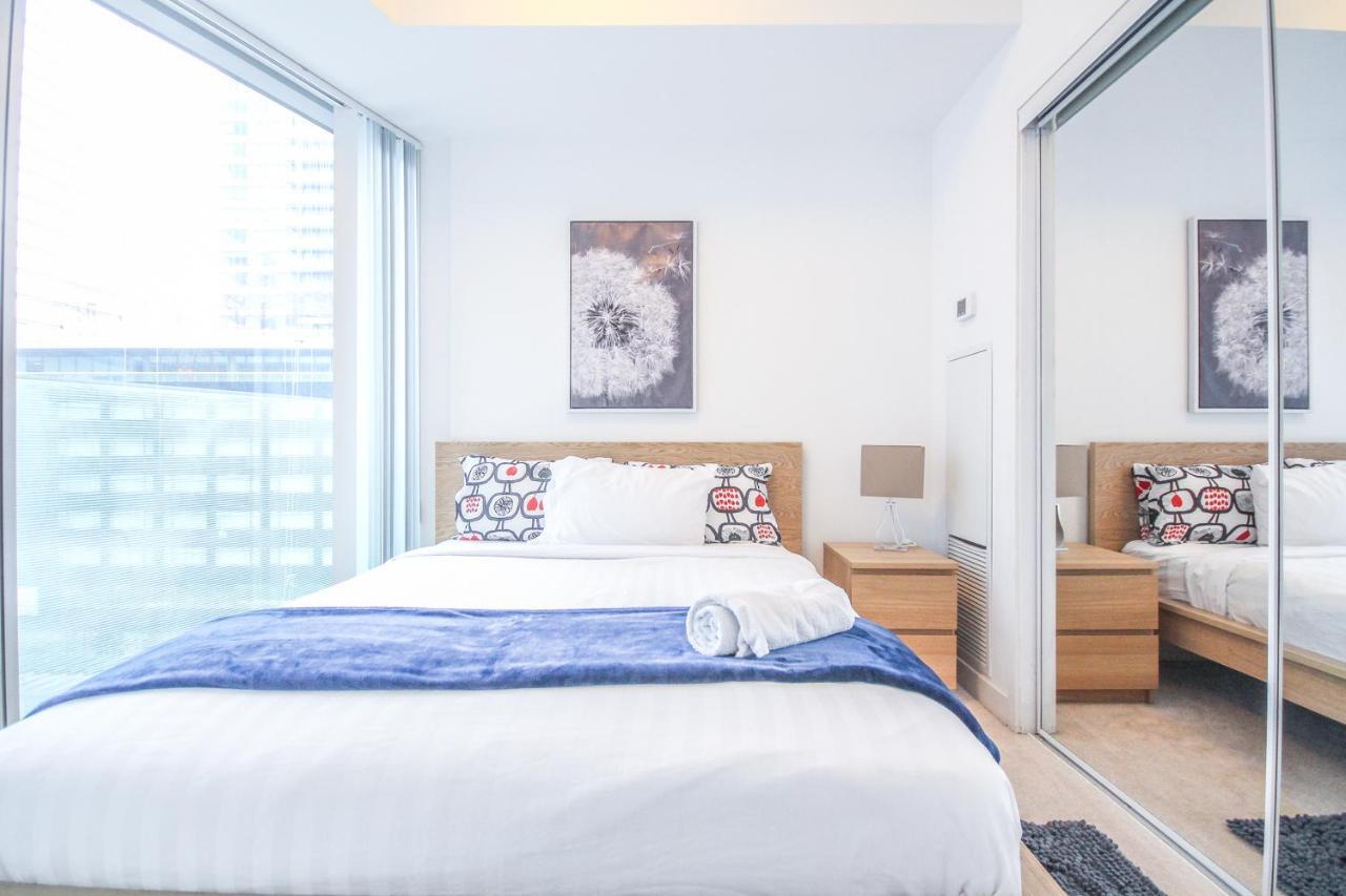 Sarkar - Entertainment District Apartment *